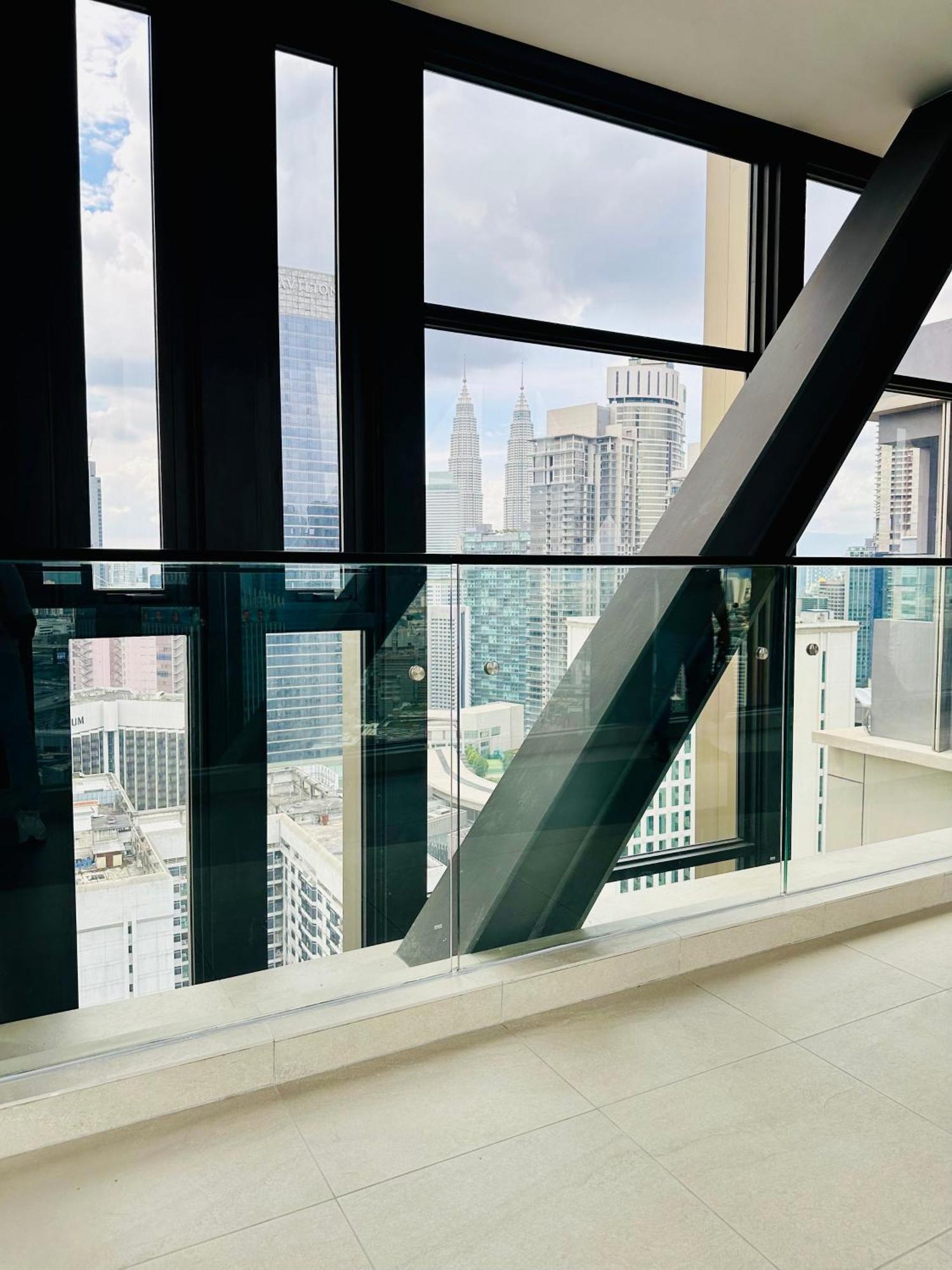 Klcc Suites At Axon Residence Kuala Lumpur Bagian luar foto