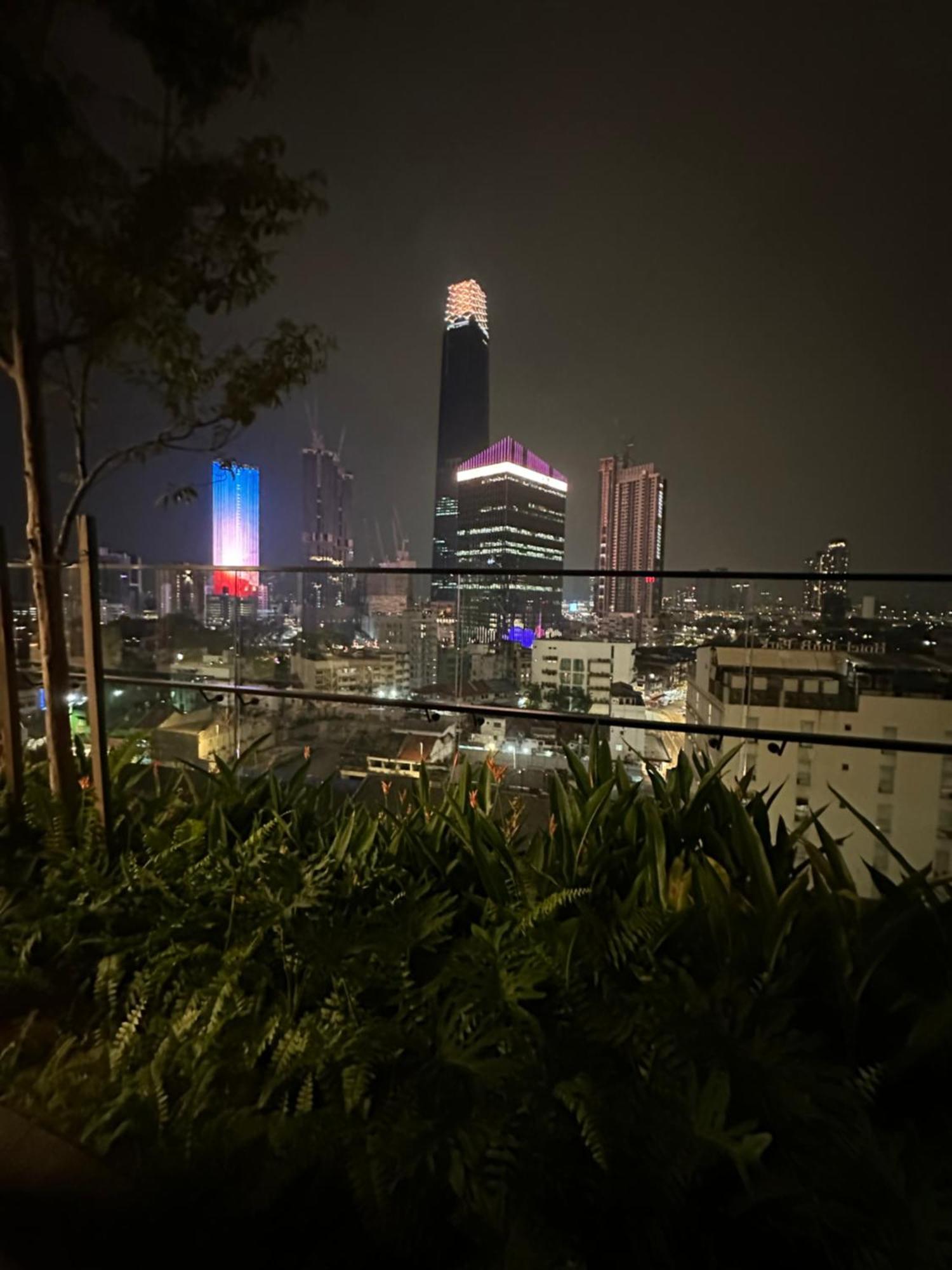 Klcc Suites At Axon Residence Kuala Lumpur Bagian luar foto