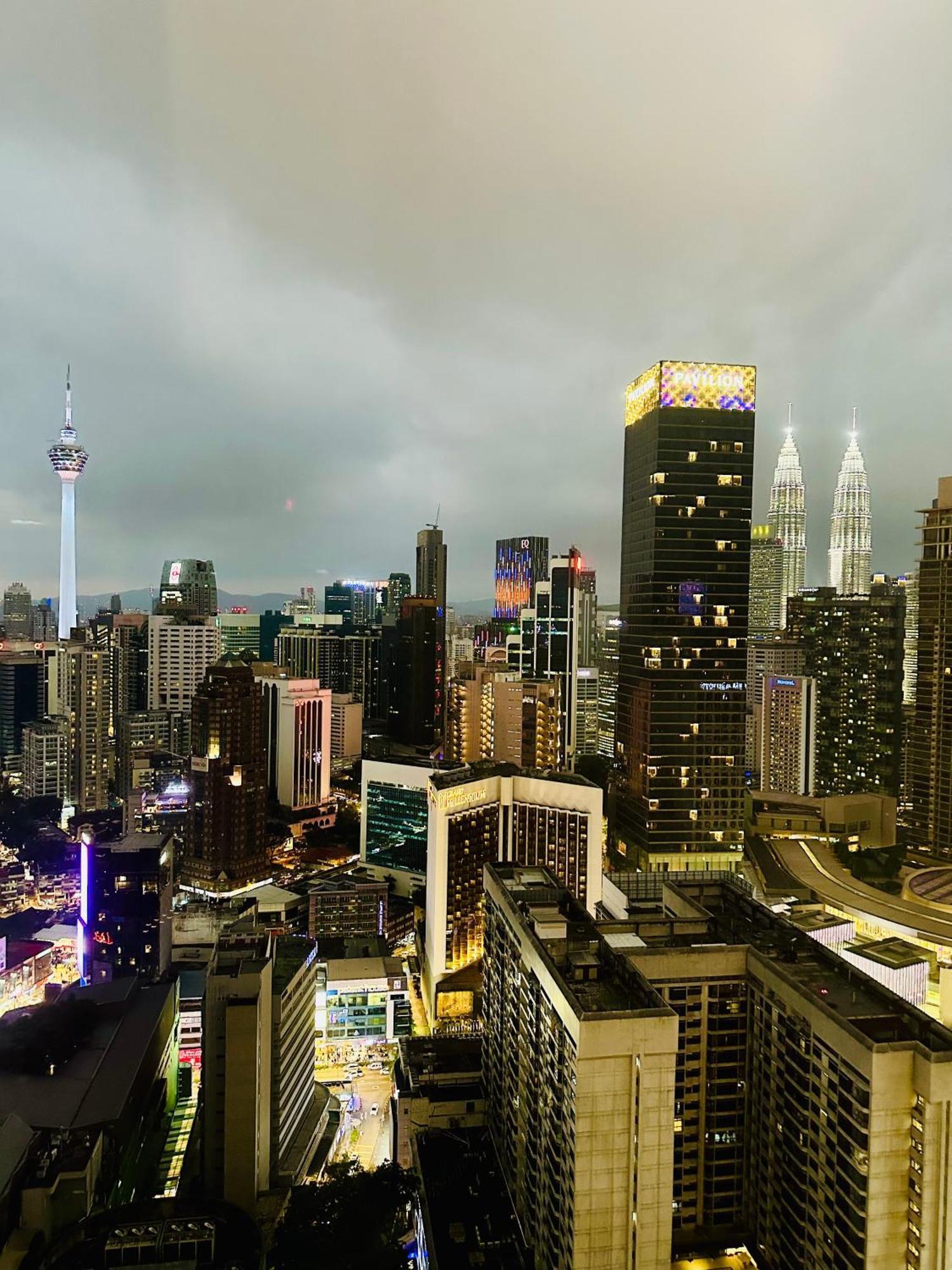 Klcc Suites At Axon Residence Kuala Lumpur Bagian luar foto