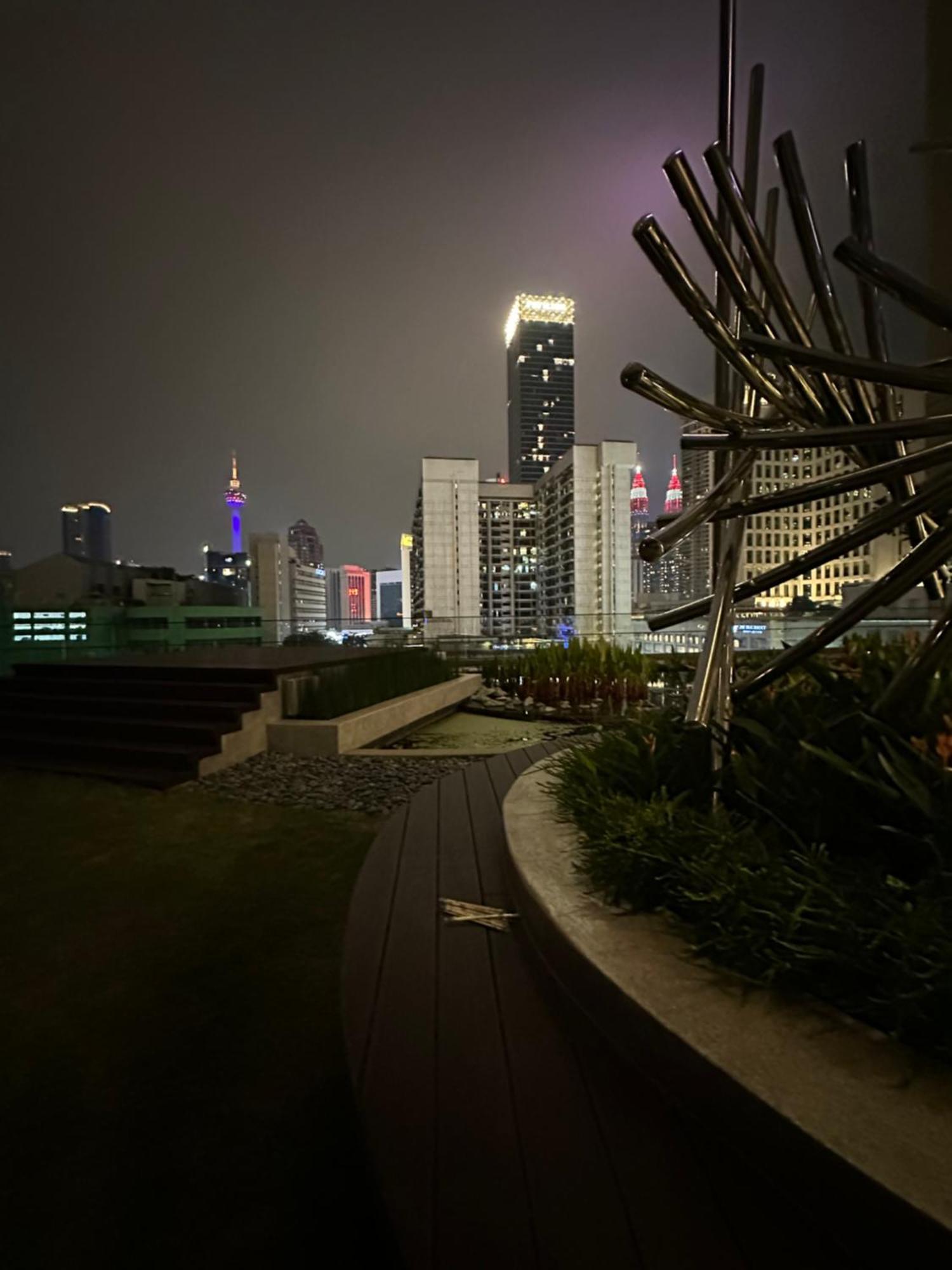 Klcc Suites At Axon Residence Kuala Lumpur Bagian luar foto