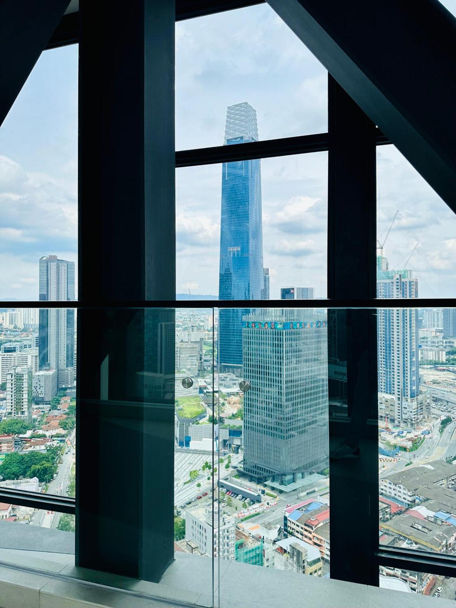 Klcc Suites At Axon Residence Kuala Lumpur Bagian luar foto