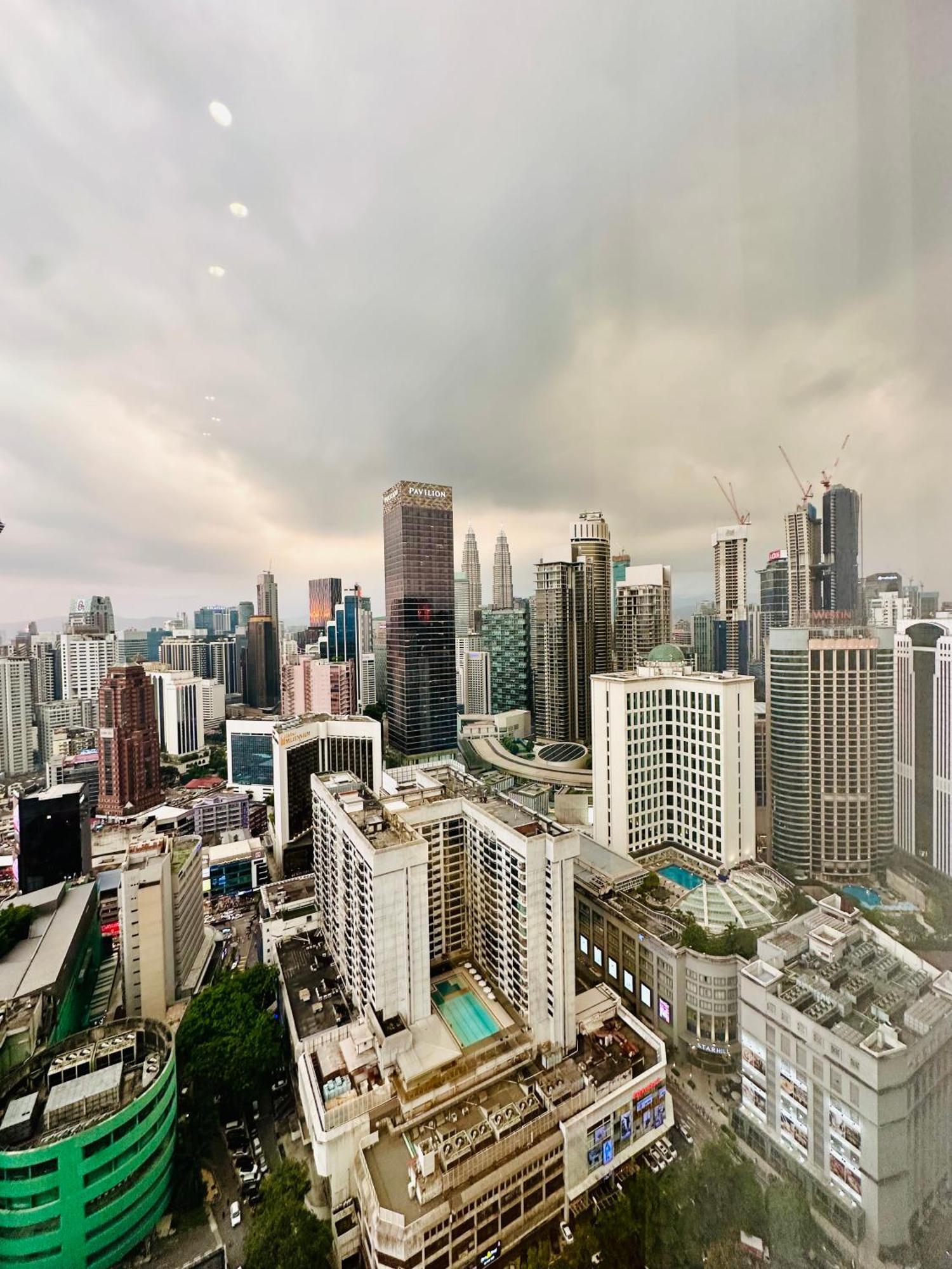 Klcc Suites At Axon Residence Kuala Lumpur Bagian luar foto